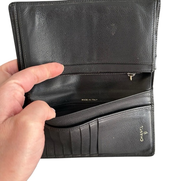CHANEL Black Wallet with Gold Accent - Picture 8 of 15